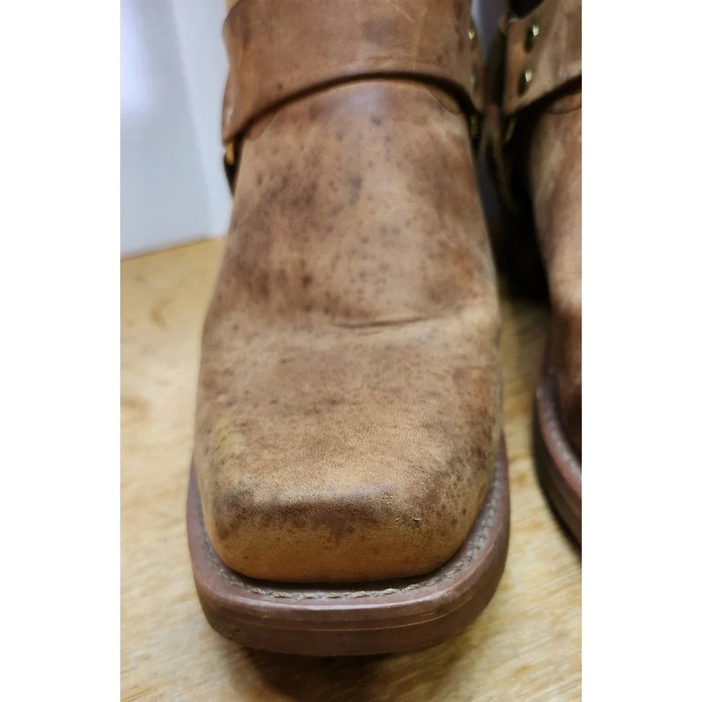 Dingo Dean Tan Harness Boots Square Toe Biker Pull On Brown Distressed Size 11 D